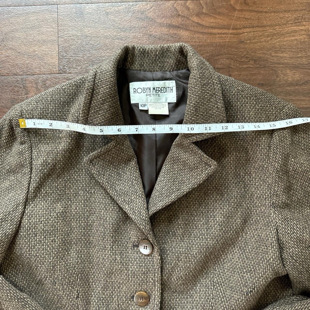 Women's Brown Tweed Cropped Jacket - Picture 4 of 5